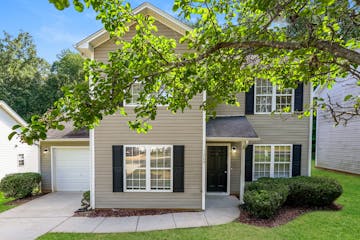 1209 MAURY LN GREENSBORO, NC 27401